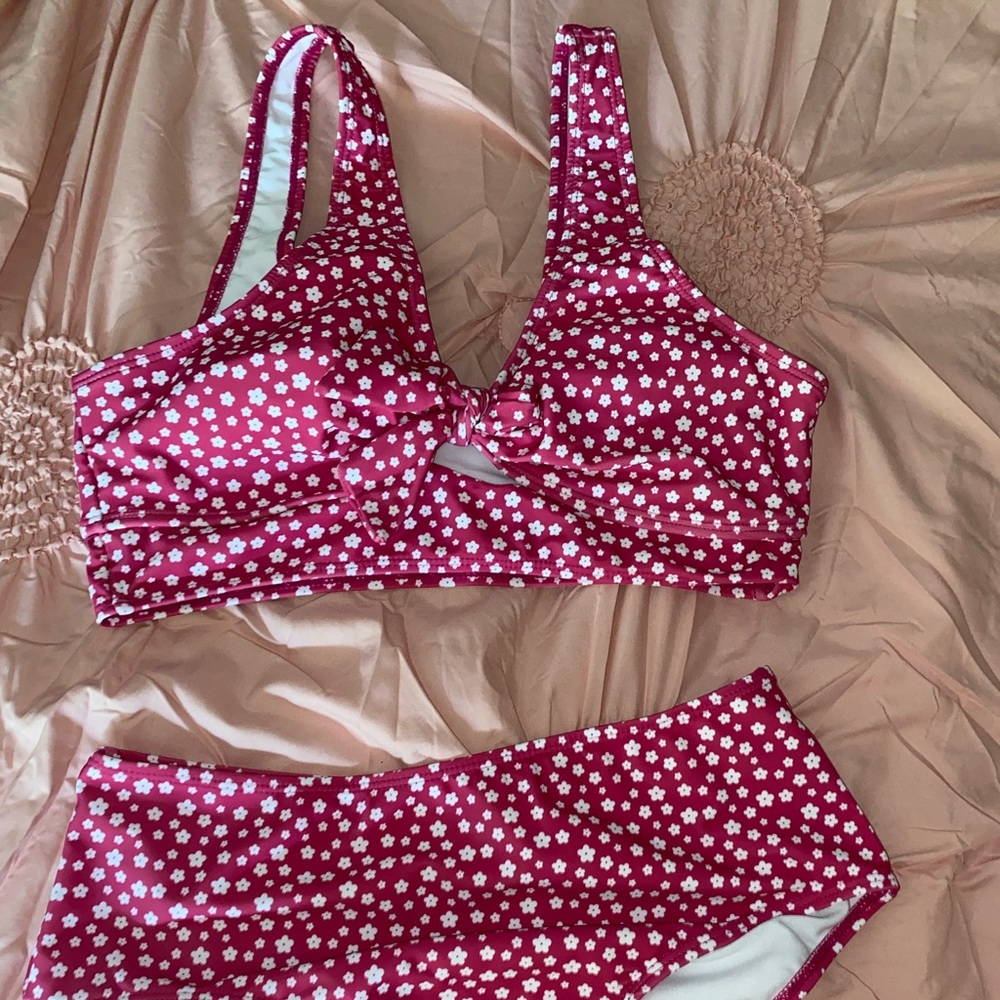 Bathing suit